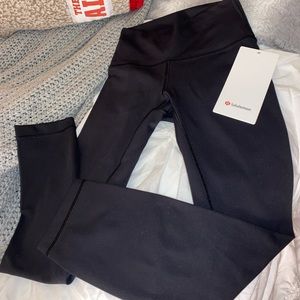 Lululemon Black Wunder Under Leggings